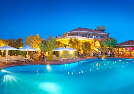 Ocean Beach Hotel