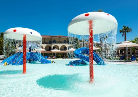 Portes Beach Hotel
