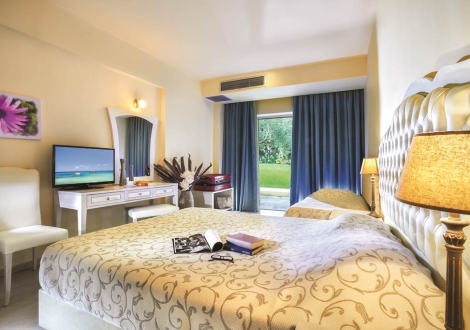 Portes Beach Hotel