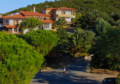 Athorama Hotel