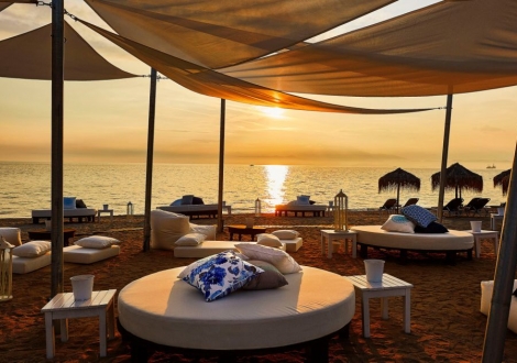 Ilio Mare Beach Hotel