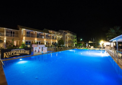 Kavos Plaza Resort