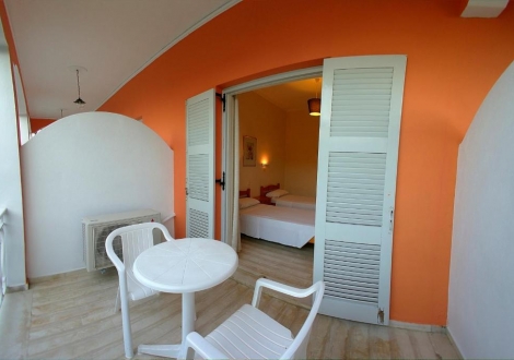 Hotel Benitses Arches