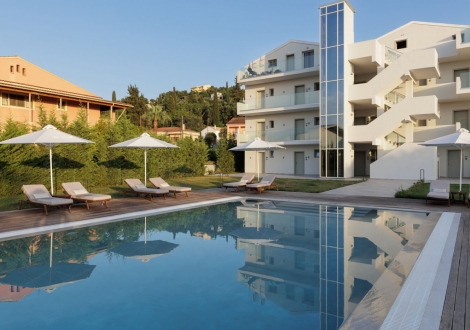 Hotel V Luxury Suites