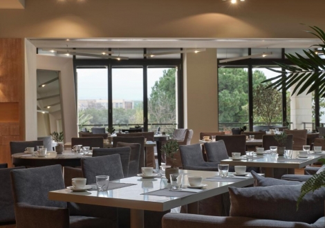 ПЕТЗВЕЗДНА  НОВА ГОДИНА В СОЛУН !  September Hotel 5* С ГАЛА ВЕЧЕРЯ И МУЗИКА !