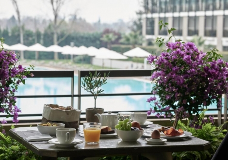 ПЕТЗВЕЗДНА  НОВА ГОДИНА В СОЛУН !  September Hotel 5* С ГАЛА ВЕЧЕРЯ И МУЗИКА !