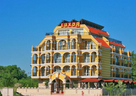 Хотел Луксор Лозенец