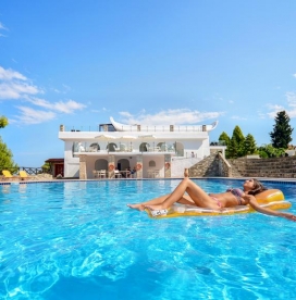 Alexander The Great Hotel